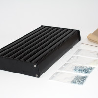 Makers heat sink slim with hardware